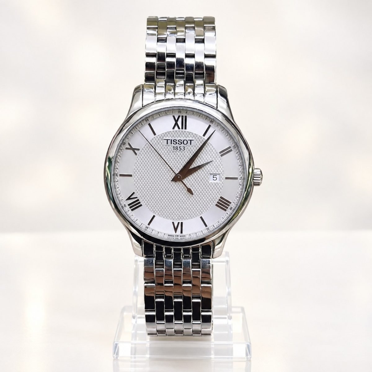 Tissot Tradition · esfera plateada
